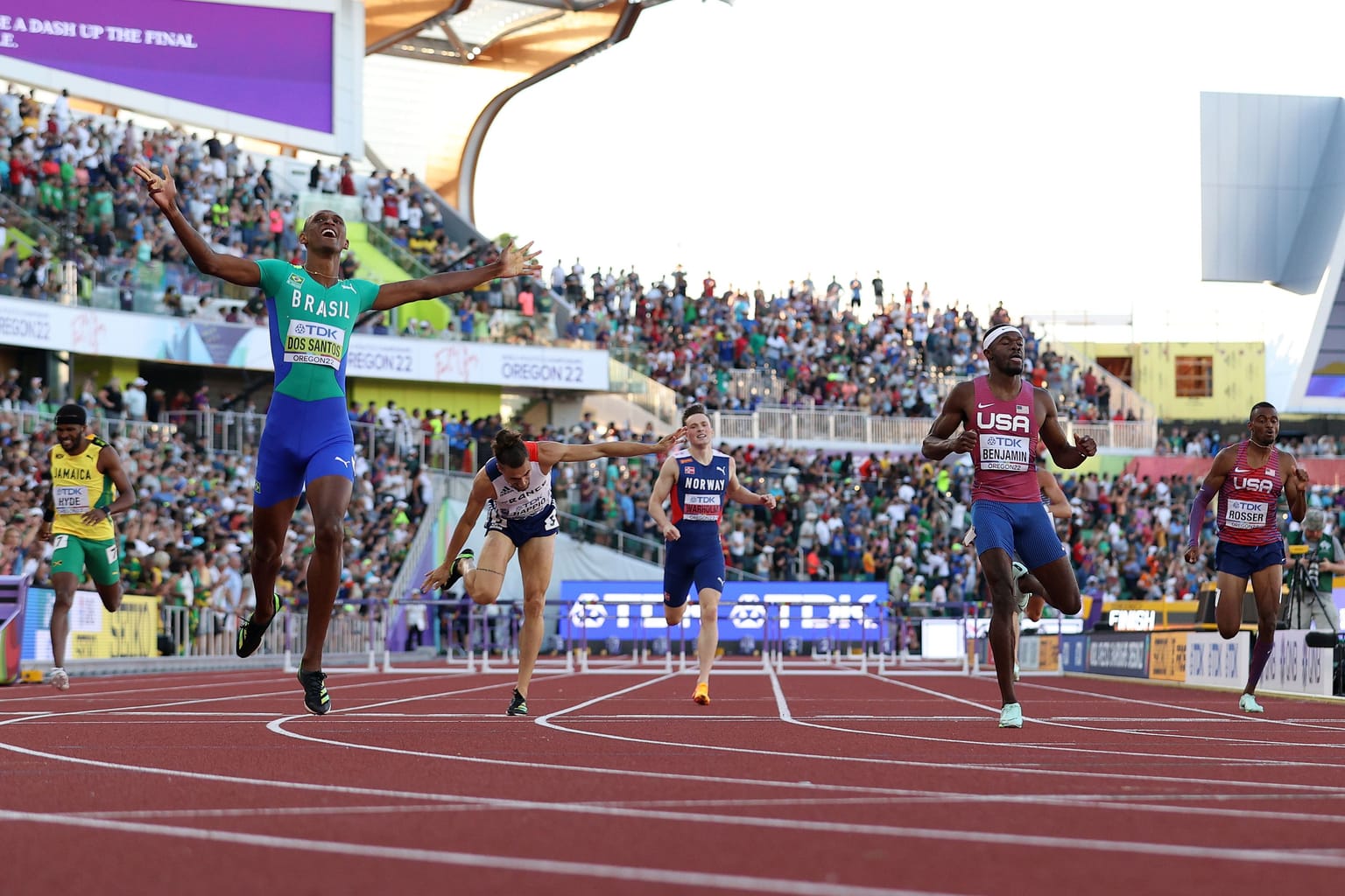 Ultimate preview: men's 400m hurdles:
A pre-competition look at the men's 400m hurdles at the World Athletics Ultimate Championship Budapest 26