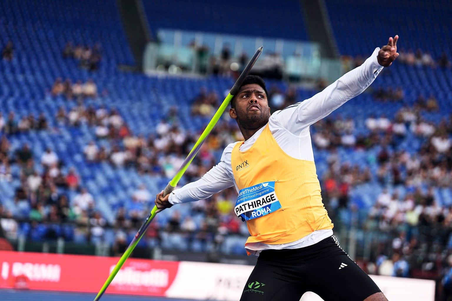 Pathirage and Cunningham break meeting records in Rome:
Rumesh Tharanga Pathirage produced the best javelin throw of his career to smash the Golden Gala Pietro Mennea meeting record