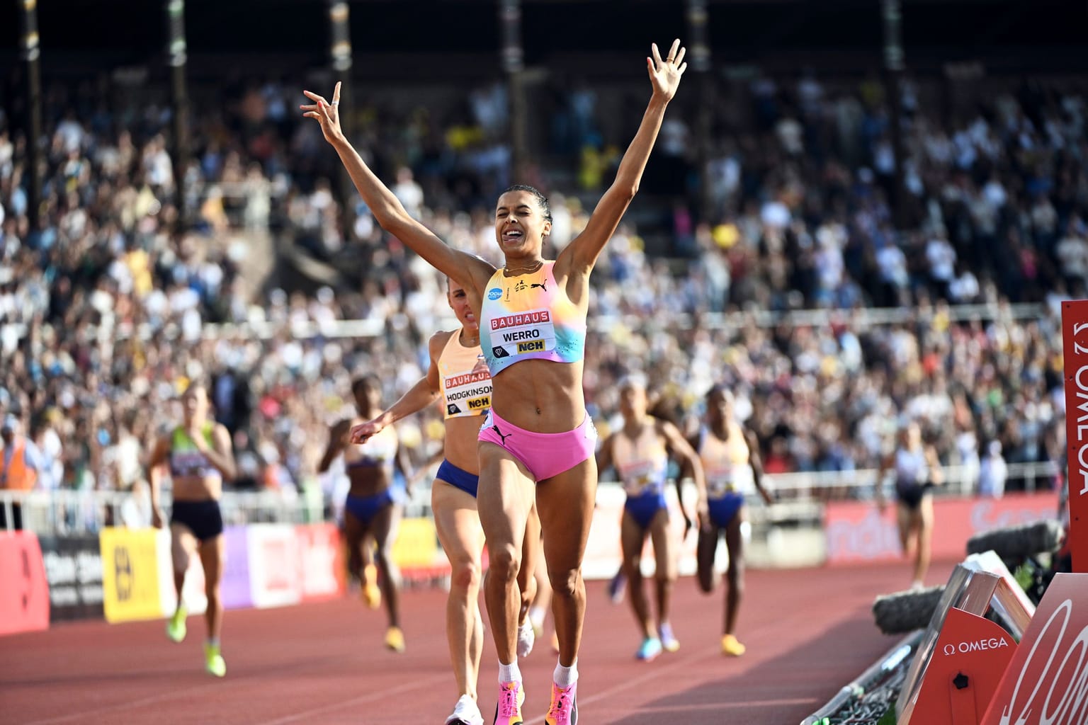 Werro goes No.3 all time with 1:53.98 800m in Stockholm:
Switzerland’s Audrey Werro stormed to third on the world 800m all-time list as she ran a Wanda Diamond League record of 1:53.98 to win a sensational race against Keely Hodgkinson