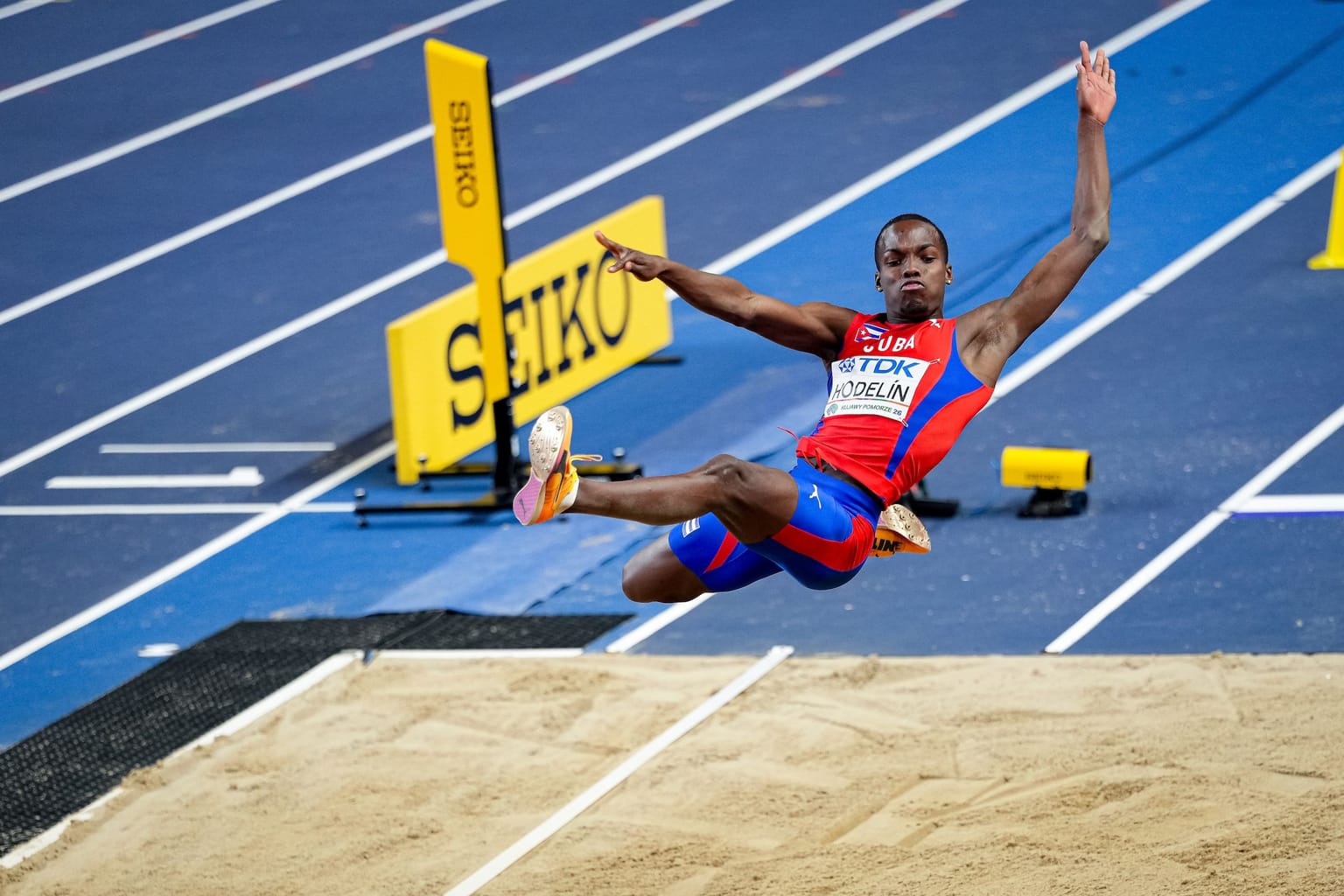 Hodelín soars 8.46m to break world U20 long jump record:
Cuba’s Jorge A. Hodelín soared 8.46m to break the world U20 long jump record* at the Envol Trophée, a World Athletics Continental Tour Challenger meeting