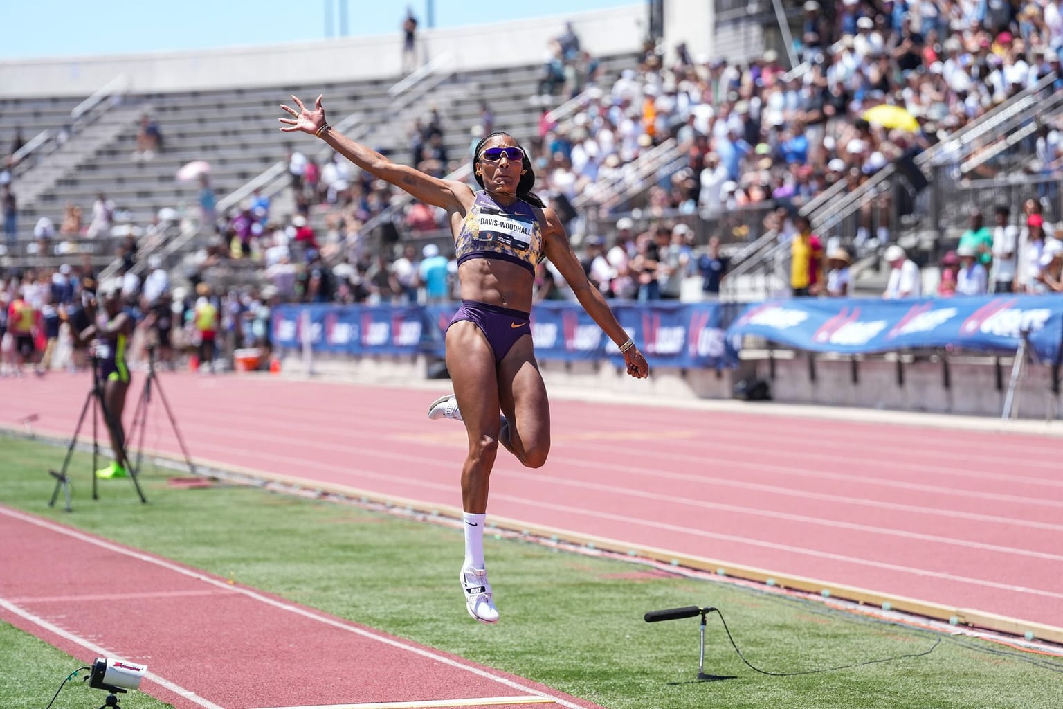 Davis-Woodhall leaps world-leading 7.20m in Los Angeles:
USA’s Tara Davis-Woodhall opened her 2026 long jump season with a statement performance at the USATF Los Angeles Grand Prix, leaping a world-leading 7.20m and a wind-assisted 7.25m