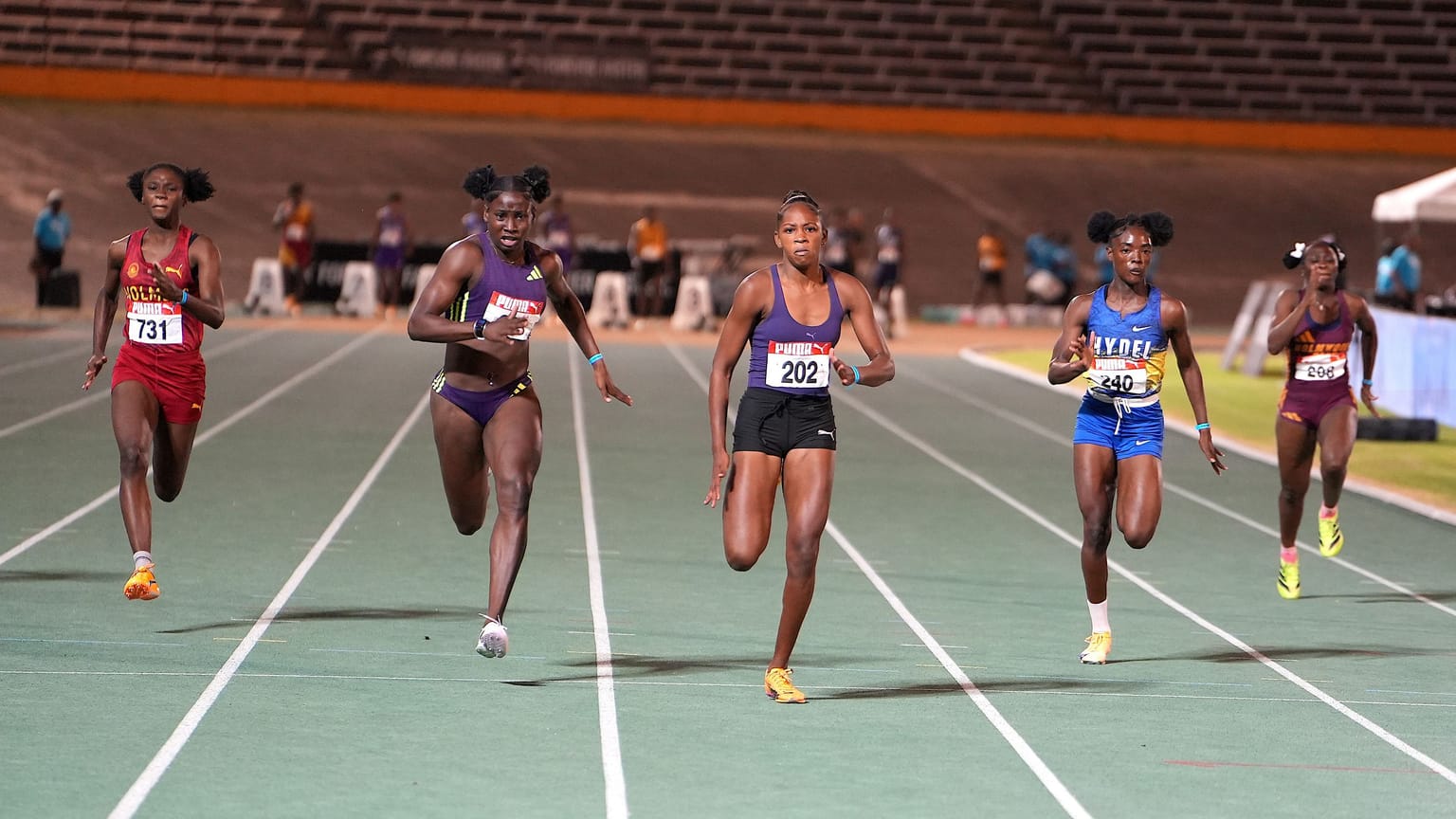 Douglas wins sprint double to highlight Jamaican U20 Championships:
Two-time world U20 medallist Shanoya Douglas secured a sprint double at the Jamaican U20 Championships (18-21 June), winning the 100m and the 200m in Kingston