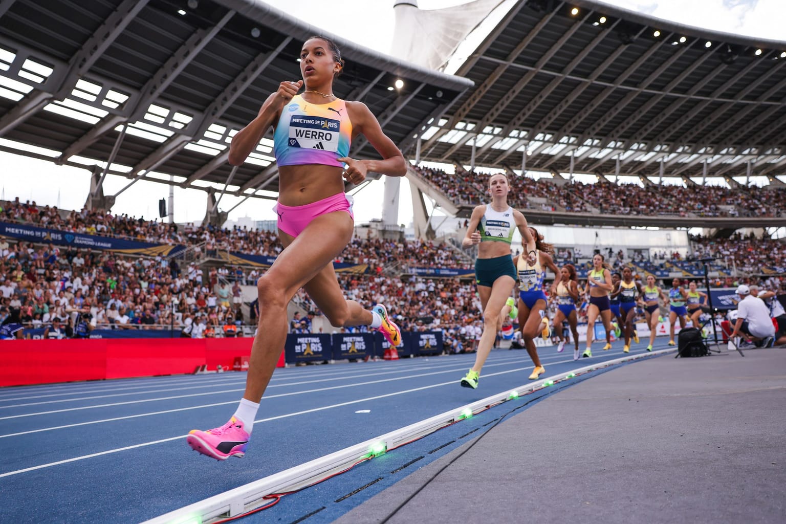 Werro, Kebinatshipi and Paulino break Diamond League records in Paris:
Audrey Werro, Collen Kebinatshipi and Marileidy Paulino all broke Diamond League records at the Meeting de Paris
