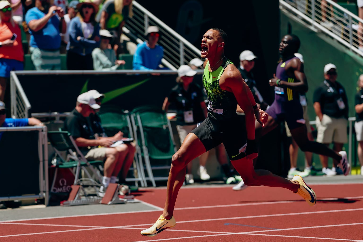 Records fall as top-class clashes light up Eugene:
Meeting records by Jamal Britt, Masai Russell and Nikki Hiltz were among the highlights as fierce battles and breakthroughs lit up the Prefontaine Classic, this season’s ninth Wanda Diamond League meeting, in Eugene, USA, on Saturday (4).
