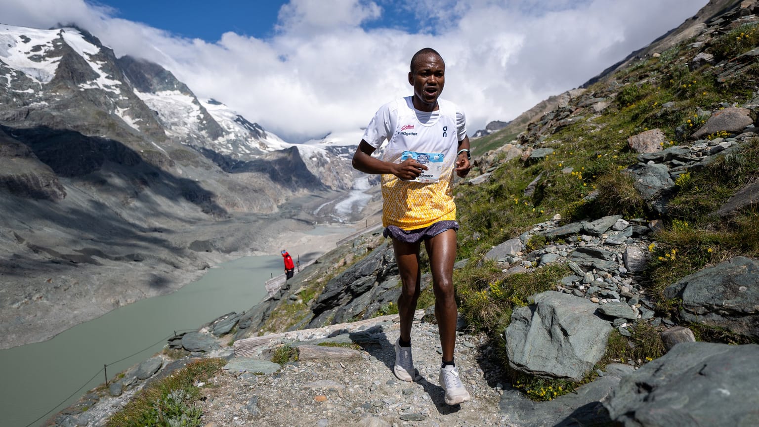 Atuya and Gitonga lead Kenyan podium sweeps at Grossglockner Mountain Run:
Richard Omaya Atuya and Ruth Gitonga Mwihaki claimed victory at the Grossglockner Mountain Run in Austria, leading Kenyan podium sweeps at the eighth race of the WMRA Mountain Running World Cup
