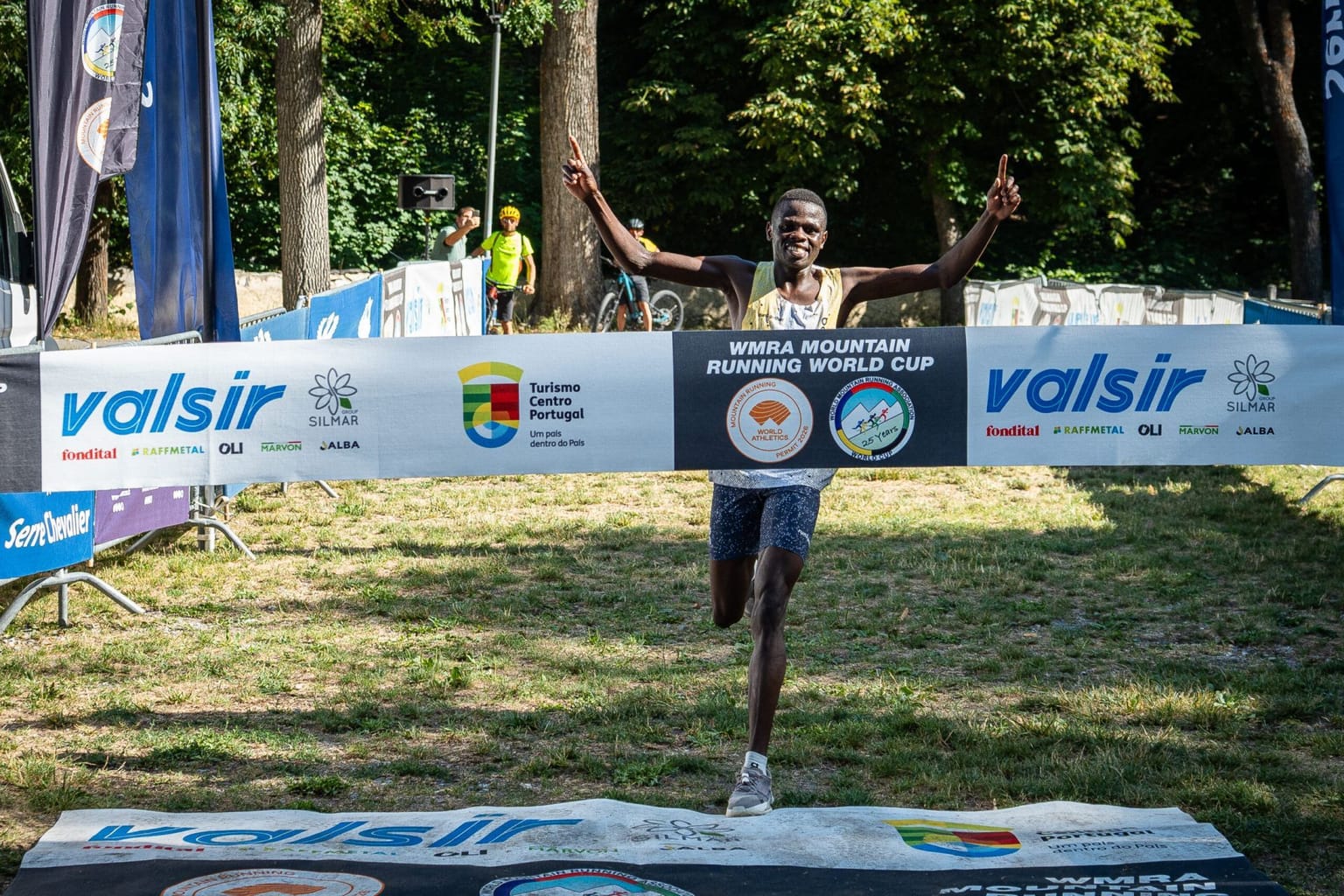 Njeri and Gitonga among winners at Vauban:
Ephantus Mwangi Njeri claimed the first WMRA World Cup victory of his career and Ruth Mwihaki Gitonga moved to the top of the overall standings at the Vauban Mountain Trail