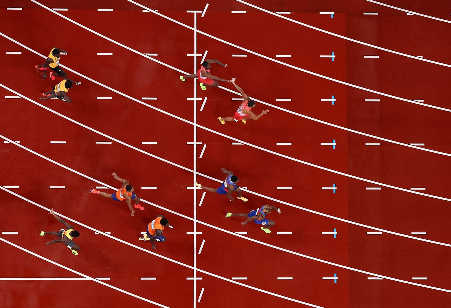 Beyond sprint speed: study highlights importance of baton exchanges in 4x100m relays:
Research conducted at the World Athletics Championships Tokyo 25 shows that maintaining baton velocity during exchanges can have a significant impact on relay outcomes