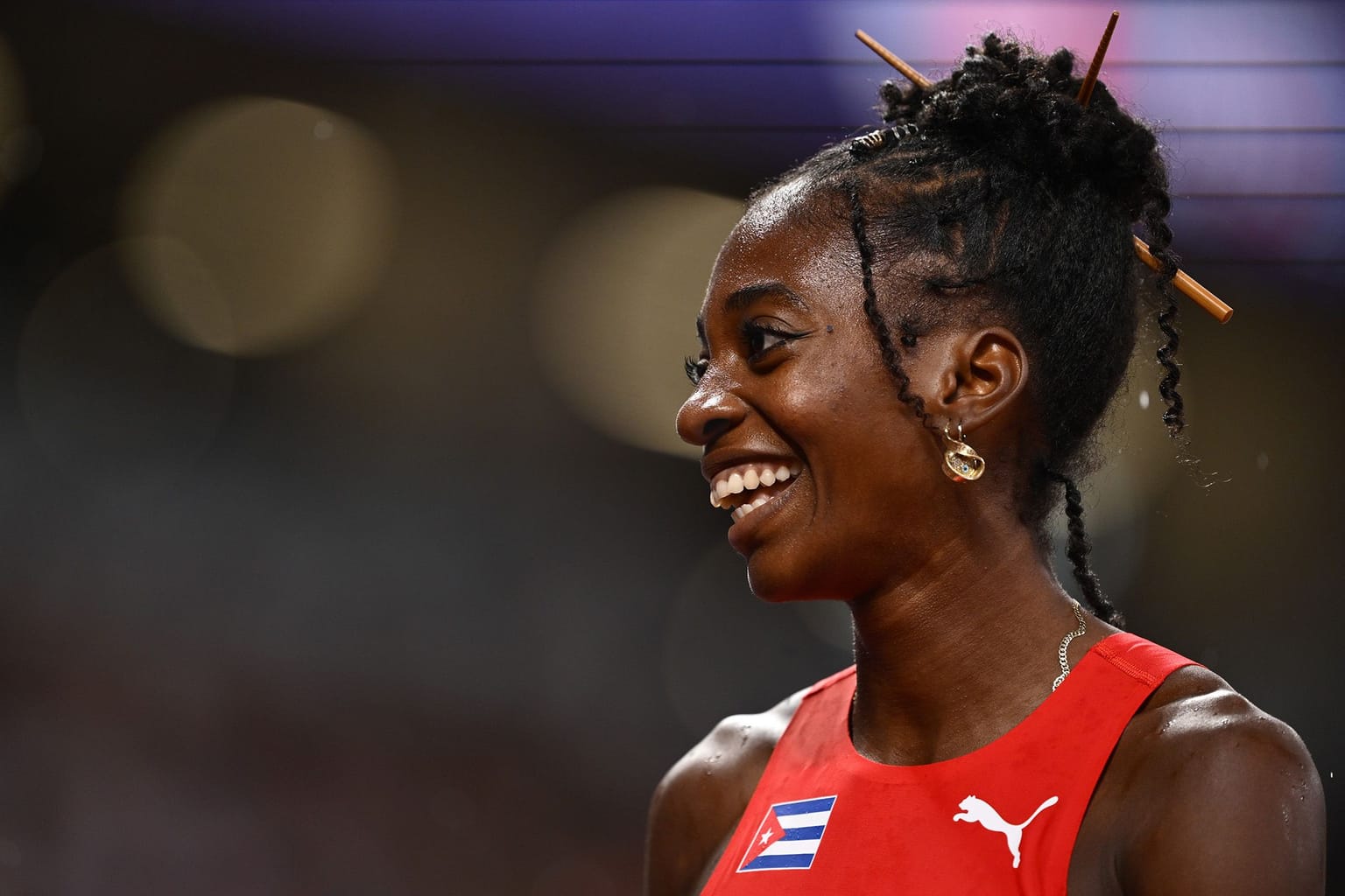Alonzo, Cooper, Ochoa and Herrera highlight closing days at CAC Games:
Liranyi Alonzo of the Dominican Republic completed a sprint triple crown at the Central American and Caribbean Games at the Felix Sanchez Stadium in Santo Domingo.