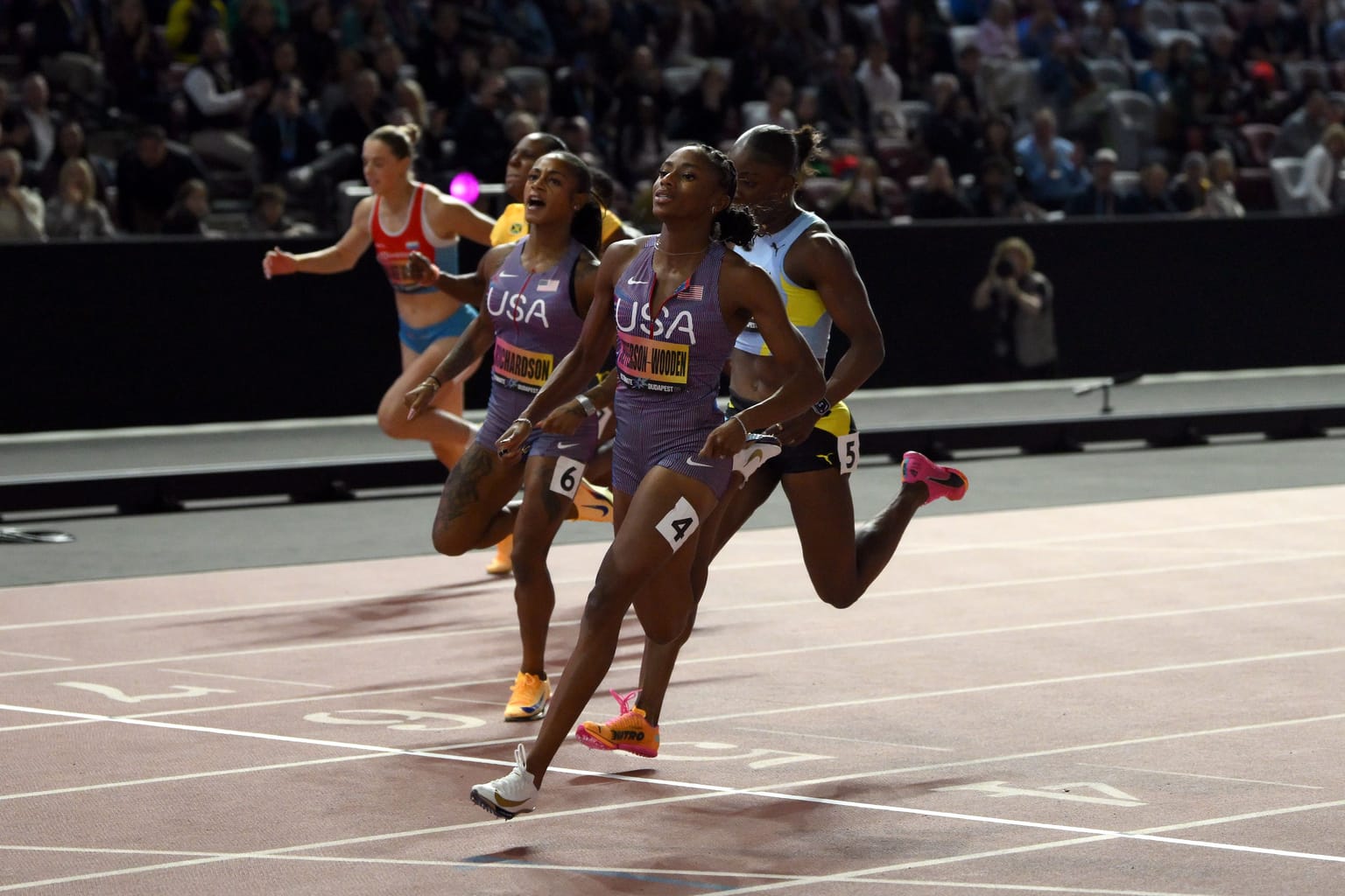 Jefferson-Wooden wins Ultimate 100m clash against Alfred in Budapest:
Melissa Jefferson-Wooden stormed to the joint seventh-fastest 100m of all time – 10.62 (-0.2m/s) – to win an epic clash with Julien Alfred at the World Athletics Ultimate Championship Budapest 26