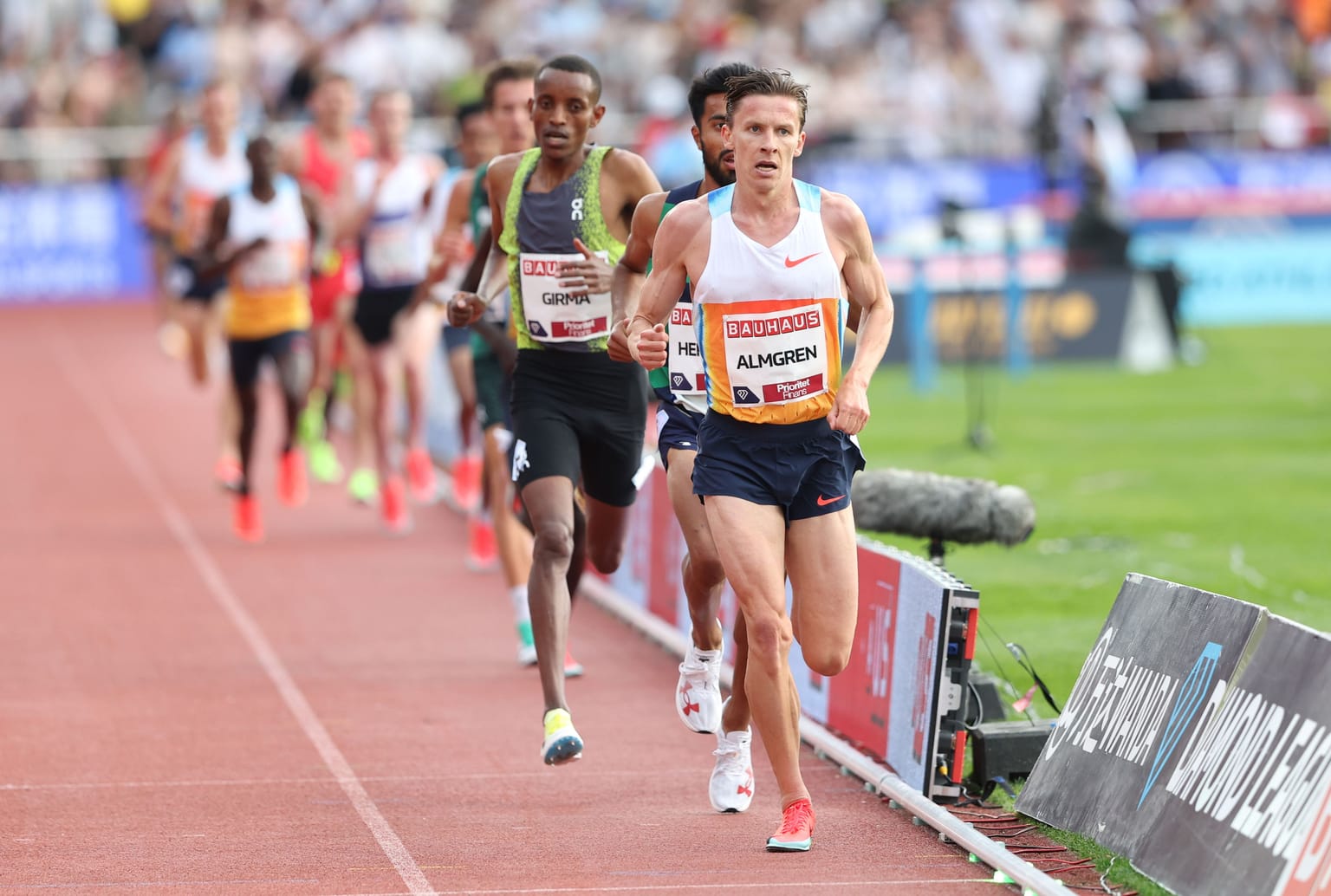 Almgren confirmed for Stockholm return:
World half marathon champion Andreas Almgren will contest the 10,000m at the Bauhaus Galan