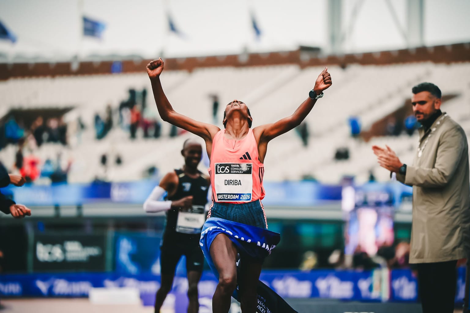 Diriba breaks course record, Berhanu threatens mark at Amsterdam Marathon:
Buze Diriba ran a course record of 2:16:12 and Lemi Berhanu threatened the men’s mark by running 2:03:33 to win at the TCS Amsterdam Marathon